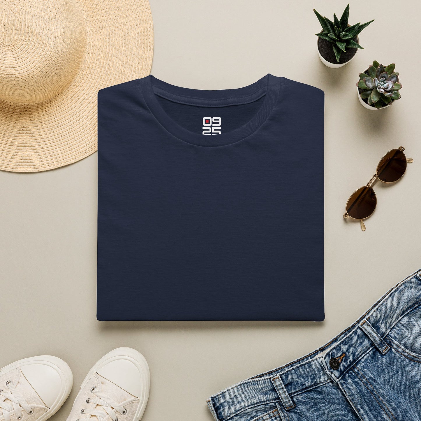 0925 Logo T‑Shirt
