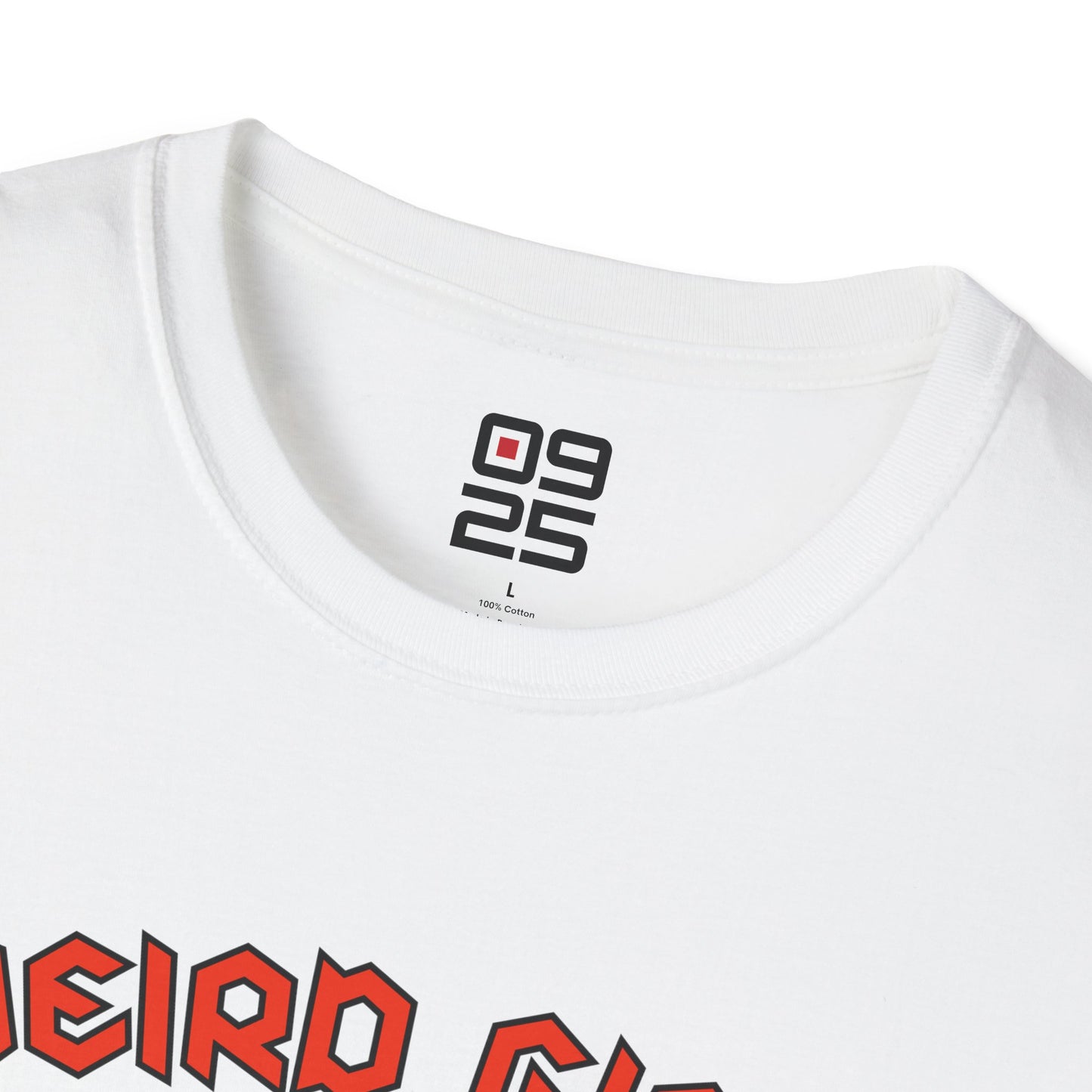 "Weird Girls Club" T-Shirt