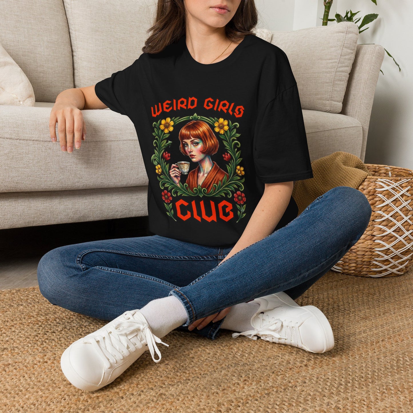 "Weird Girls Club" T-Shirt