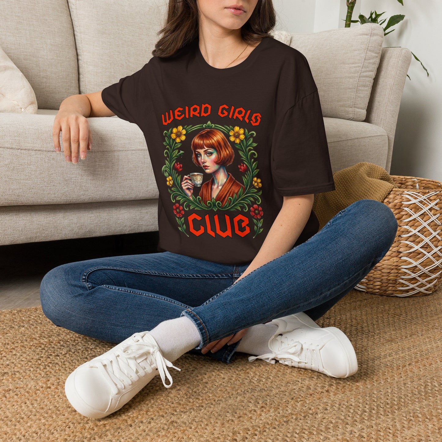 "Weird Girls Club" T-Shirt