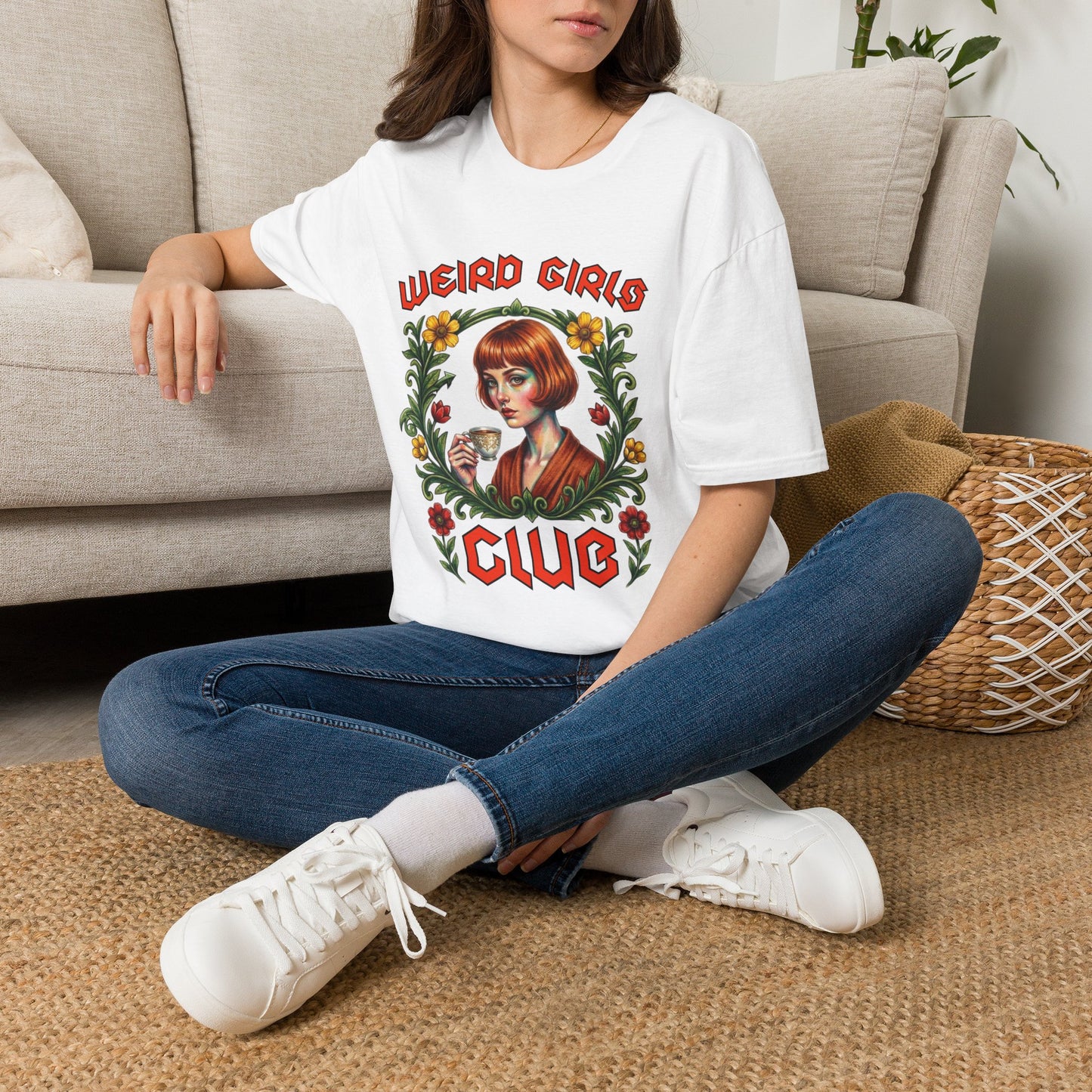"Weird Girls Club" T-Shirt