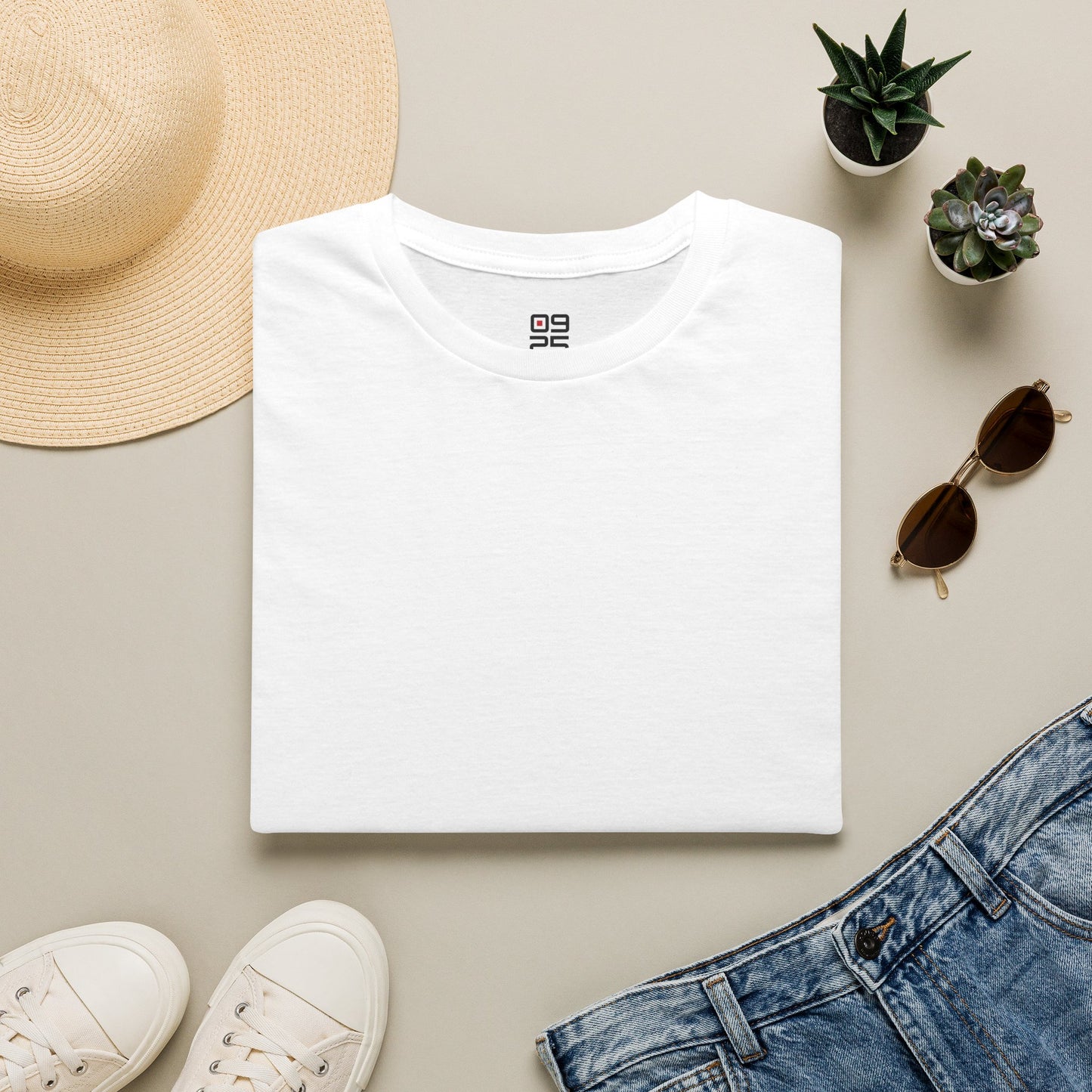 0925 Logo T‑Shirt