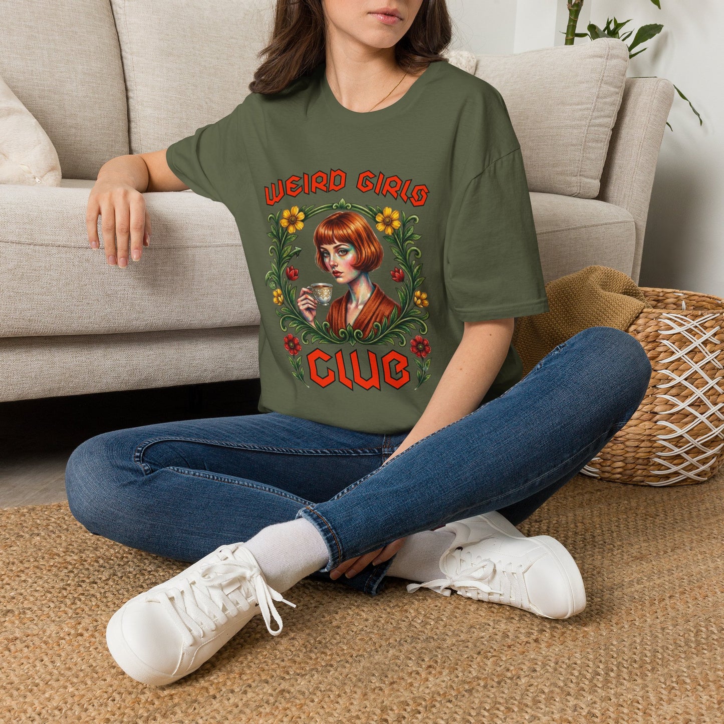 "Weird Girls Club" T-Shirt